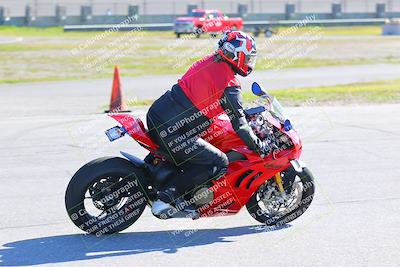 media/Jan-20-2023-Fastrack Riders (Fri) [[f2ad32aba3]]/Level 1/session 3 turn 9/